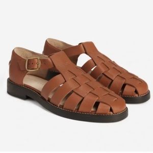 Everlane Leather Fisherman Sandals in Sienna